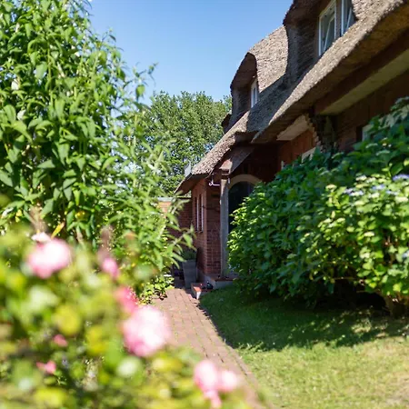 Hortensie - Reetdachhaus Petersen Apartament Nebel